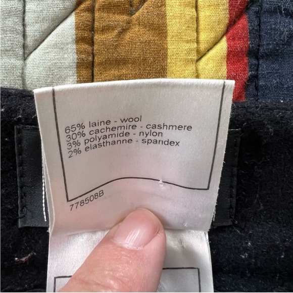 Classic CHANEL wool trousers - Picture 8 of 15